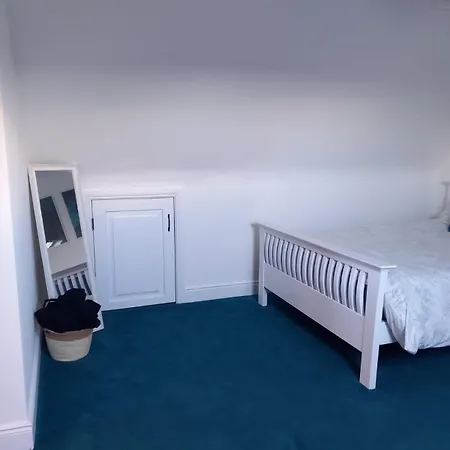 Charming East Clare Coolcoosaun